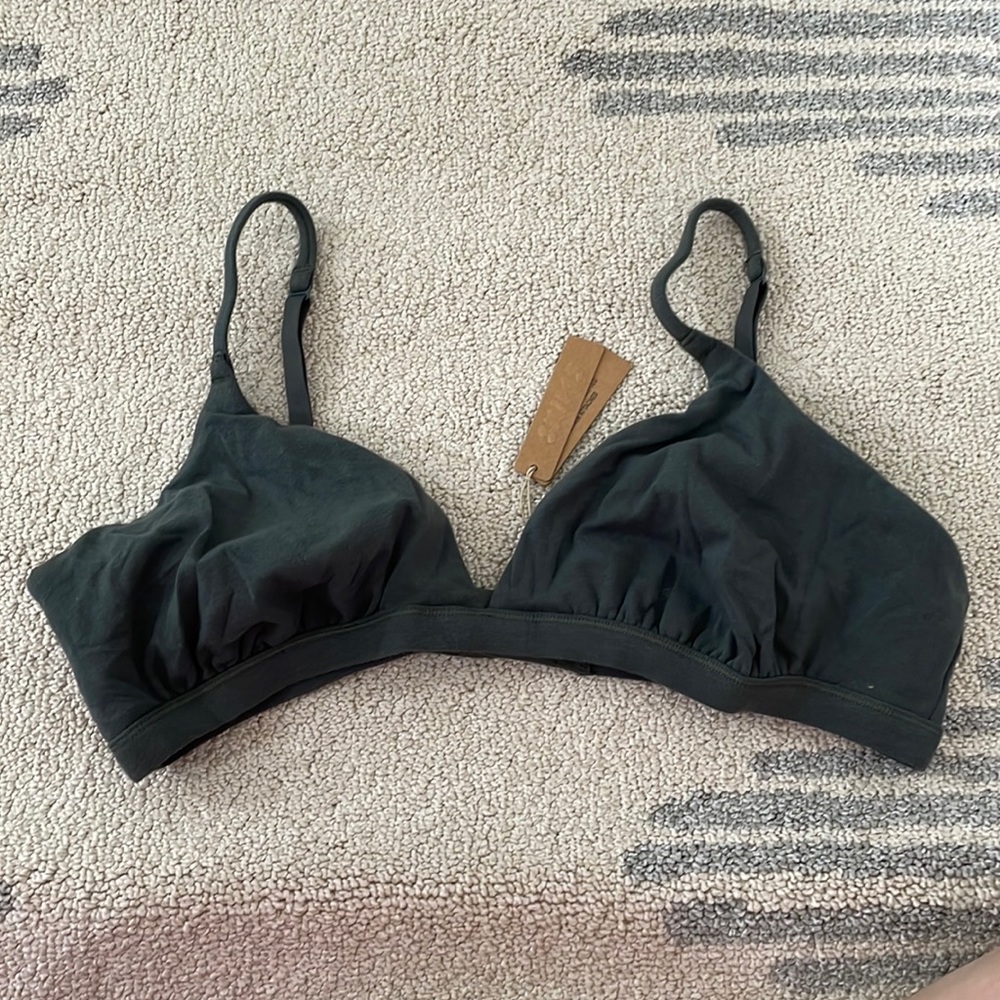 SKIMS TRIANGLE COTTON BRALETTE
